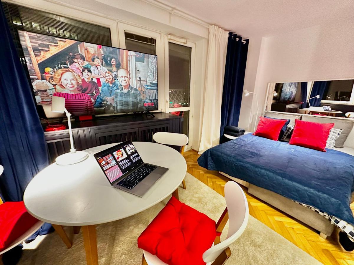 Sawa 5 Metro Wifi 70'tv Netflix Hbo Disney+ Appletv+ Apartment *
