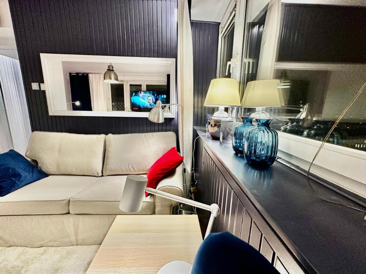 Sawa 5 Metro Wifi 70'tv Netflix Hbo Disney+ Appletv+ * Warsaw